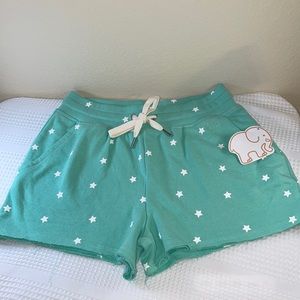 Ivory Ella Annalee stars cut off shorts